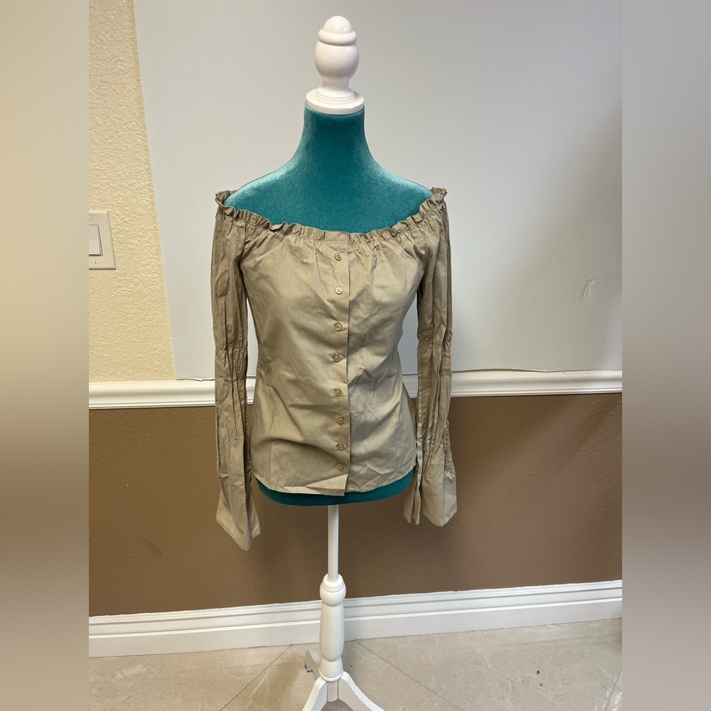 United Colors of Benetton Off-Shoulder Blouse Women’s Size M Beige Button Front